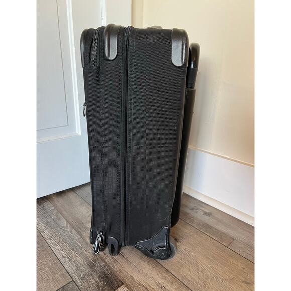 briggs and riley baseline rolling carry on suitcase luggage black #u420xw-4 - Picture 12 of 12